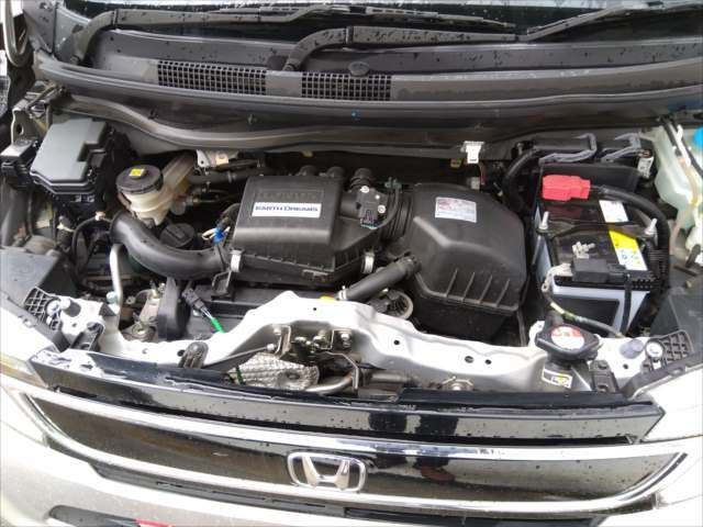 Honda N-WGN 2016-04 194328-19