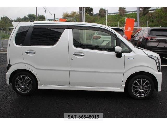 Suzuki WAGON R 2017-04 374198-6