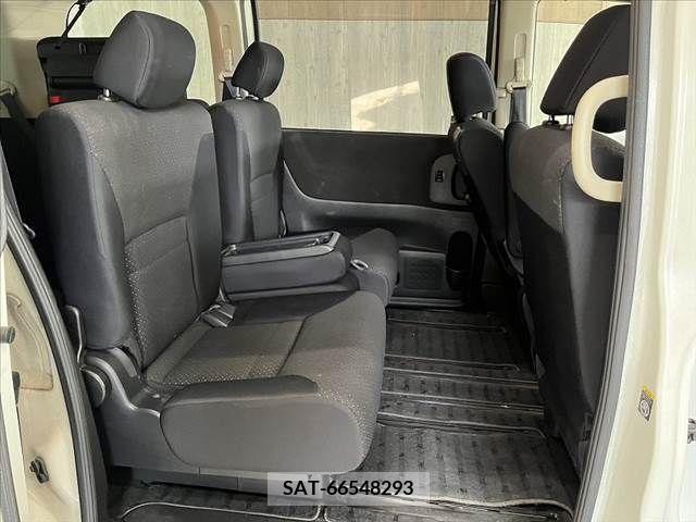 Nissan SERENA 2009-12 284302-14