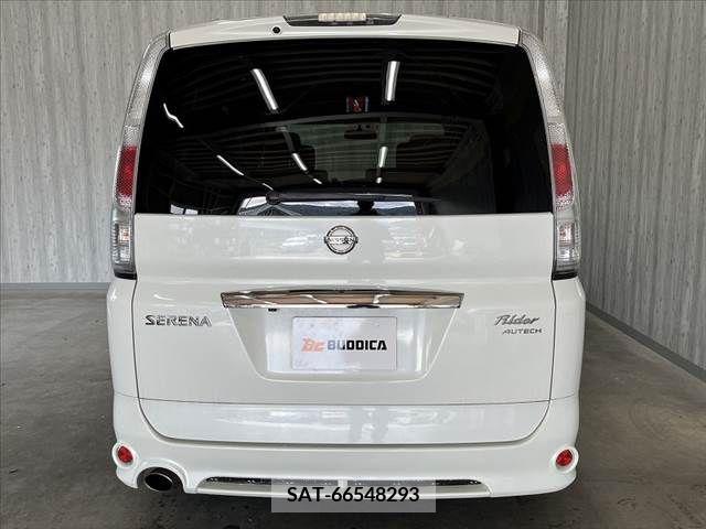 Nissan SERENA 2009-12 284302-12