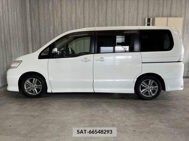 Nissan SERENA 2009-12 284302-10