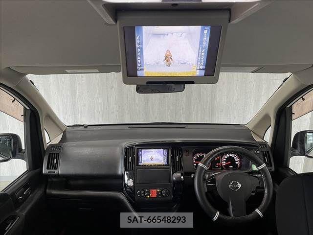 Nissan SERENA 2009-12 284302-1