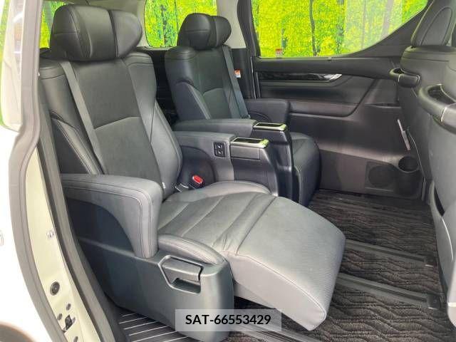Toyota ALPHARD 2022-12 388978-9