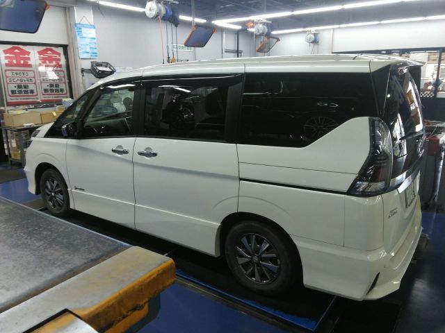 Nissan SERENA 2018-12 26527-2