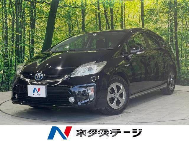 Toyota PRIUS 2013-06 366486-0