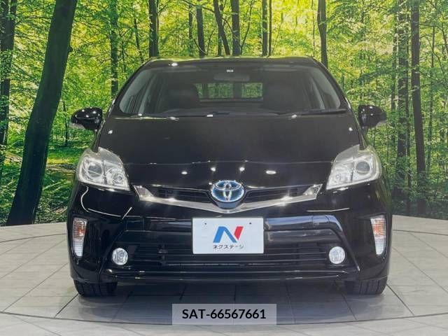 Toyota PRIUS 2013-06 366486-14