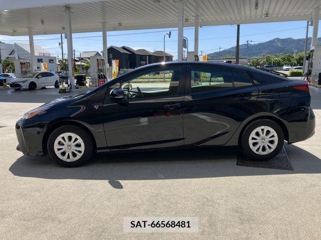 Toyota PRIUS 2022-06 281960-7