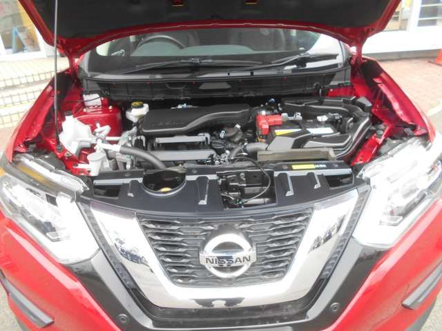 Nissan X-TRAIL 2018-05 3891-17