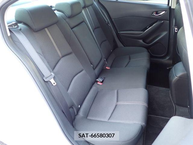 Mazda AXELA 2018-04 354825-13