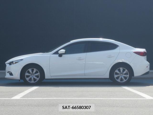 Mazda AXELA 2018-04 354825-15