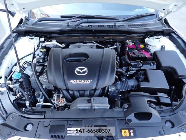 Mazda AXELA 2018-04 354825-19