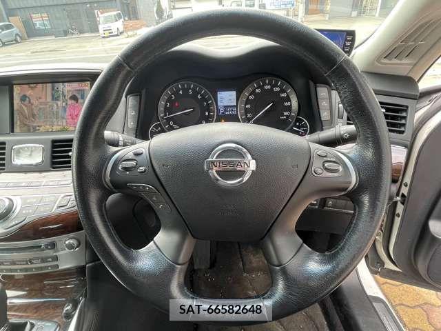 Nissan FUGA 2011-09 270679-8