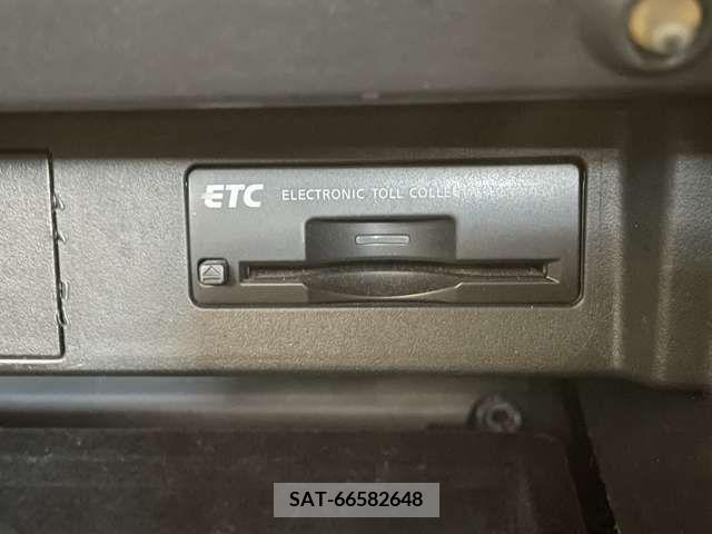 Nissan FUGA 2011-09 270679-17