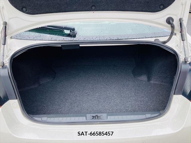 Subaru LEGACY B4 2017-11 336888-8