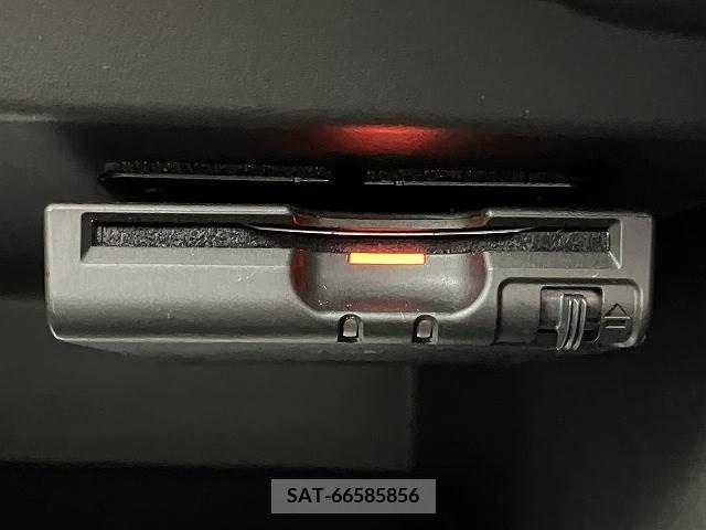 Nissan NOTE 2019-06 216316-5