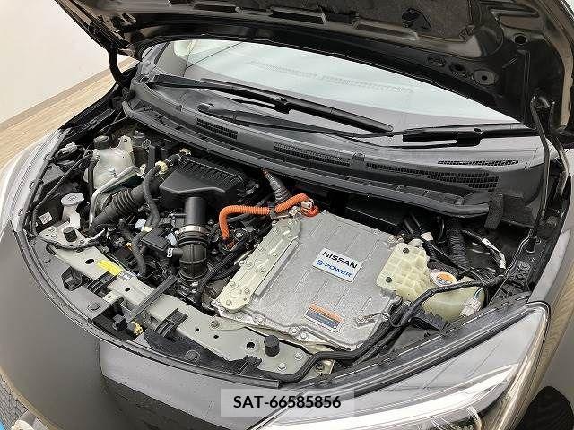 Nissan NOTE 2019-06 216316-15
