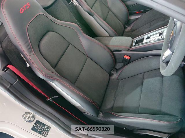 Porsche 718 Boxster 2019-10 320003-7