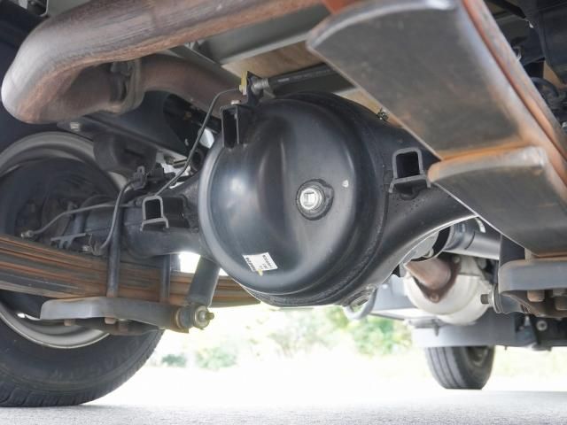 Nissan ATLAS 2014-09 196063-19