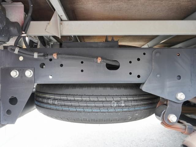 Nissan ATLAS 2014-09 196063-22