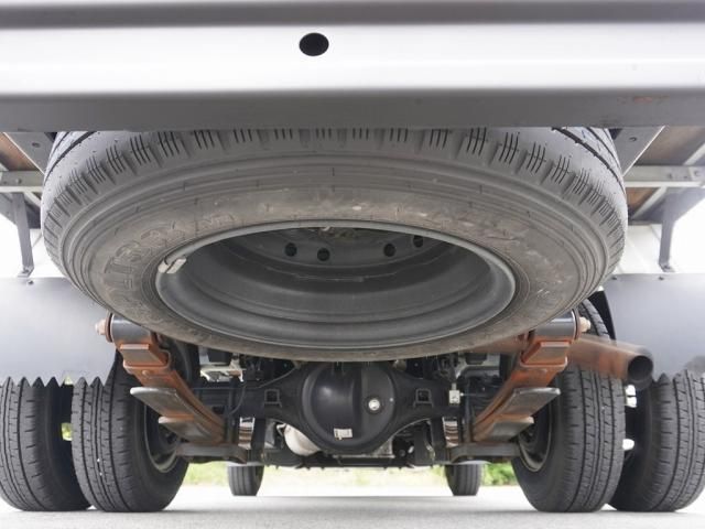 Nissan ATLAS 2014-09 196063-18