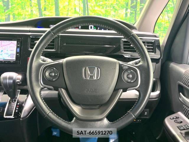 Honda e 2016-11 379601-12