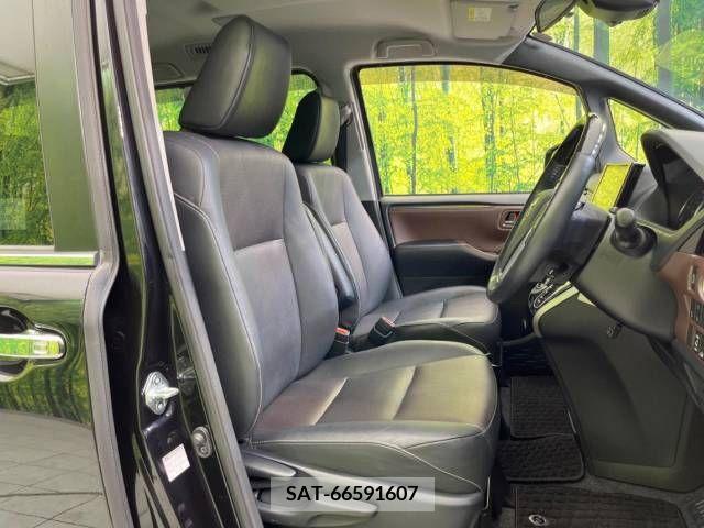 Toyota ESQUIRE 2016-03 359775-8