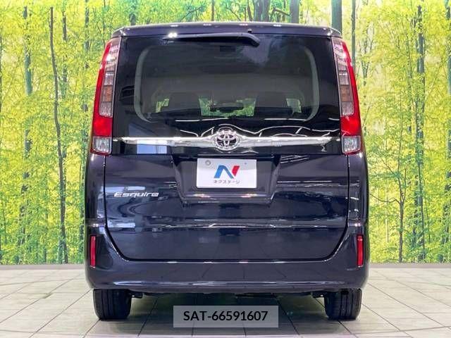 Toyota ESQUIRE 2016-03 359775-16