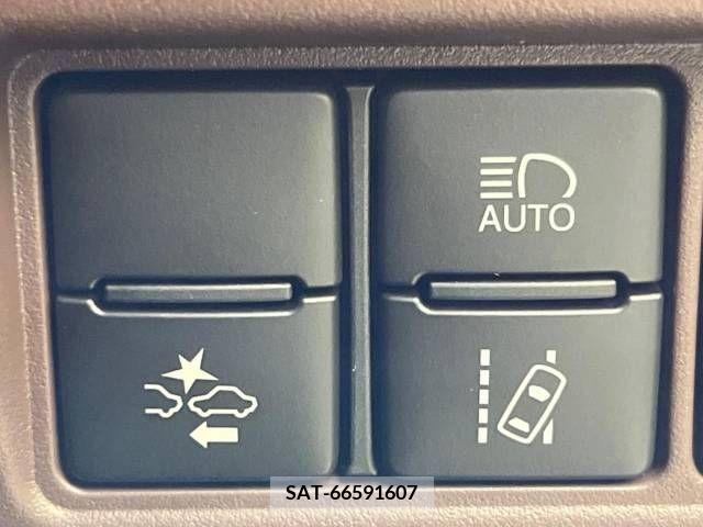 Toyota ESQUIRE 2016-03 359775-5