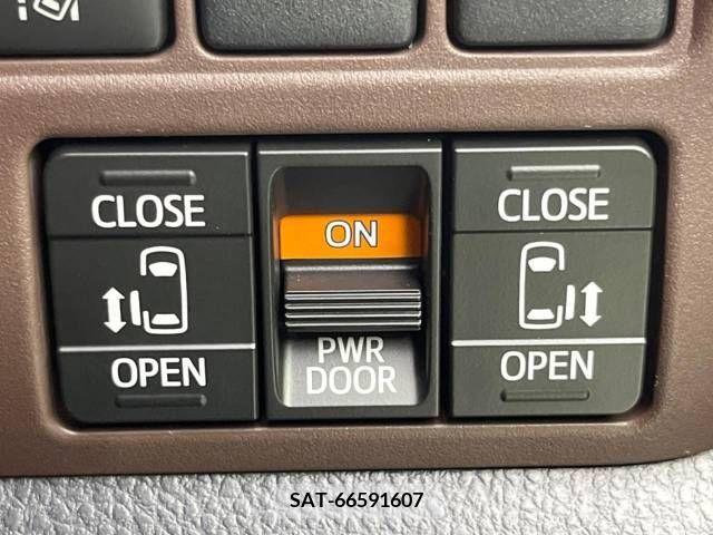 Toyota ESQUIRE 2016-03 359775-4