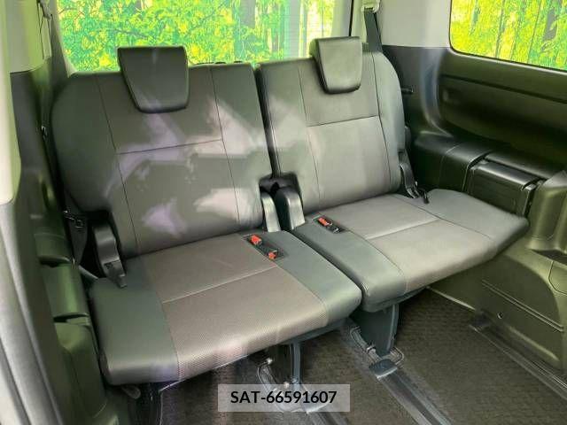 Toyota ESQUIRE 2016-03 359775-10