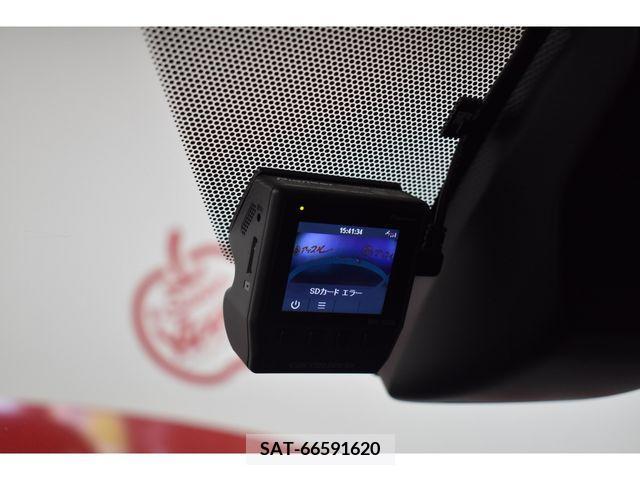 Toyota VOXY 2019-01 332309-24