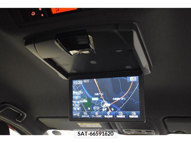 Toyota VOXY 2019-01 332309-6