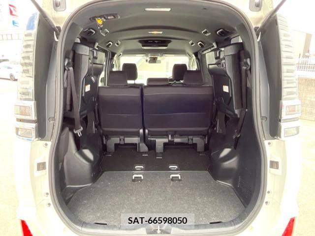 Toyota VOXY 2017-12 351970-15