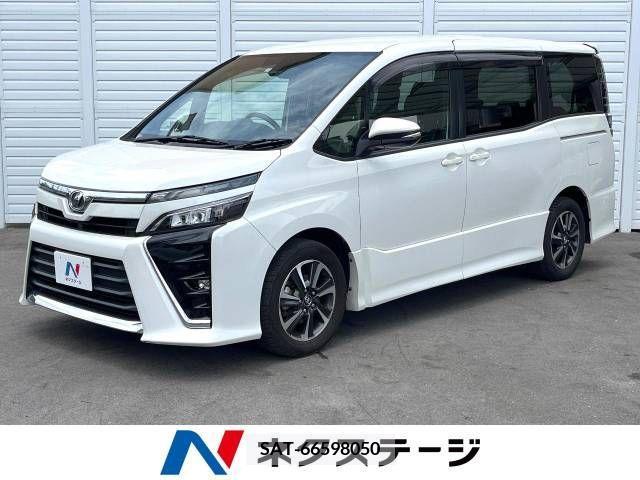 Toyota VOXY 2017-12 351970-0