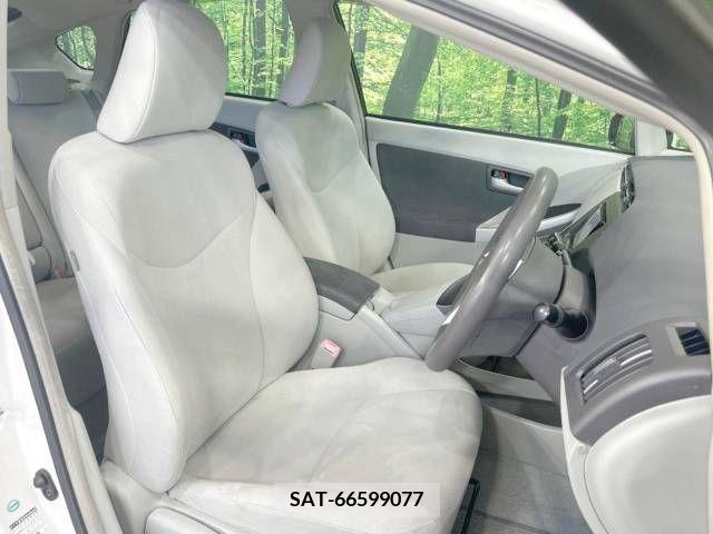 Toyota PRIUS 2011-10 322092-8