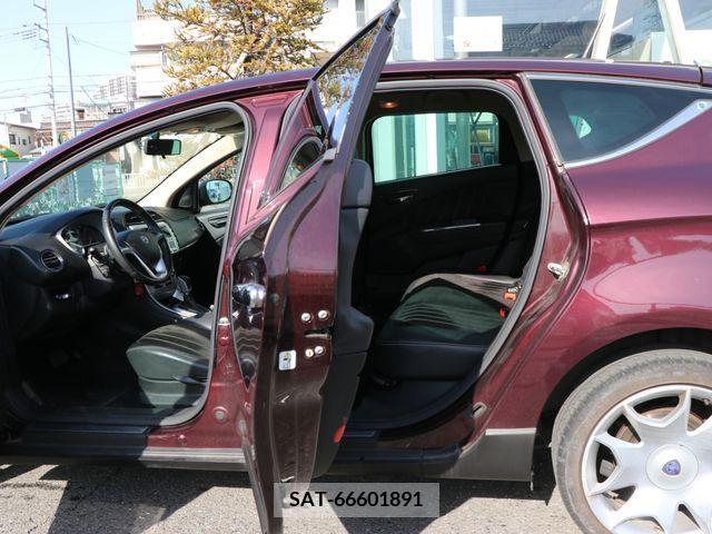 Lancia DELTA 2010-03 223920-10