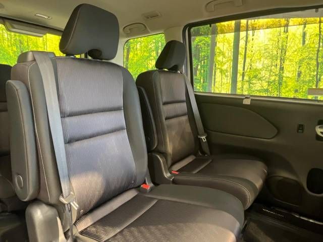 Nissan SERENA 2018-11 6895-9