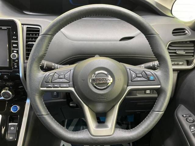 Nissan SERENA 2018-11 6895-12