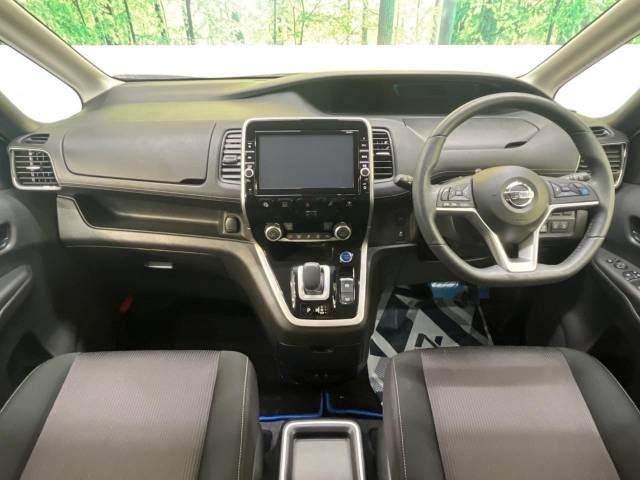 Nissan SERENA 2018-11 6895-1