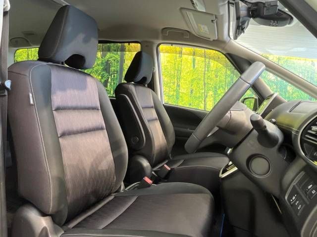 Nissan SERENA 2018-11 6895-8