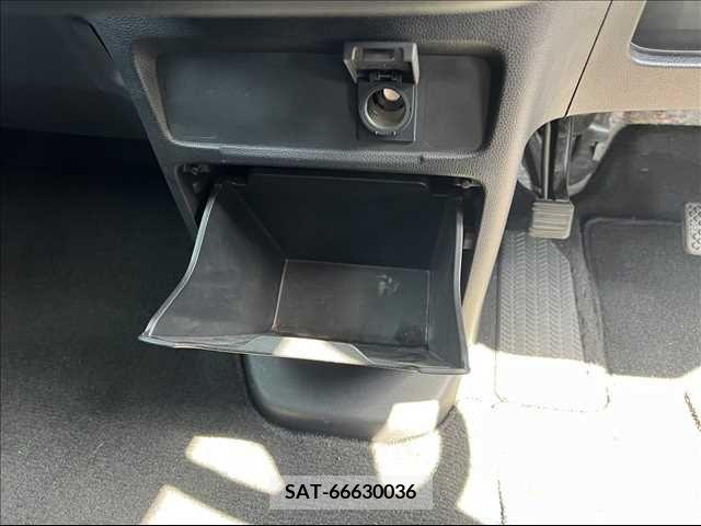 Honda N-WGN 2016-05 386958-23