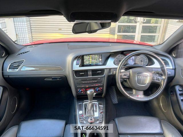 Audi S4 2009-06 317806-3