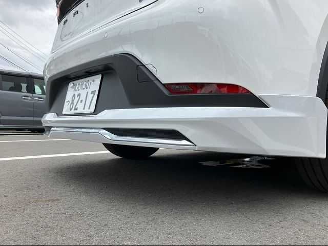 Toyota PRIUS 2023-06 191881-19