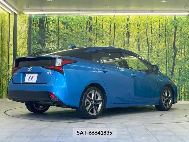 Toyota PRIUS 2019-03 322397-19
