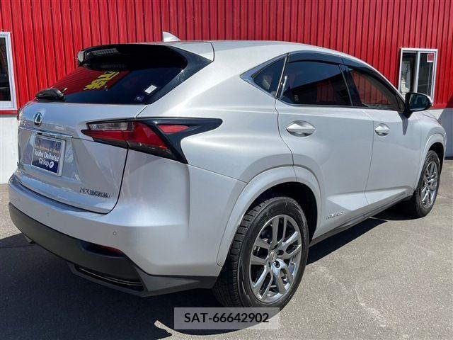 Lexus NX 2015-02 391910-4