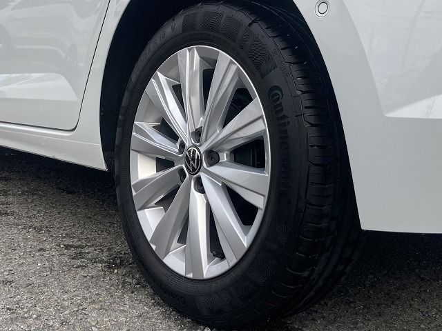 VolksWagen POLO 2021-11 196571-4