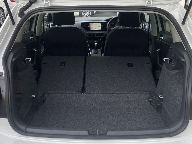VolksWagen POLO 2021-11 196571-23