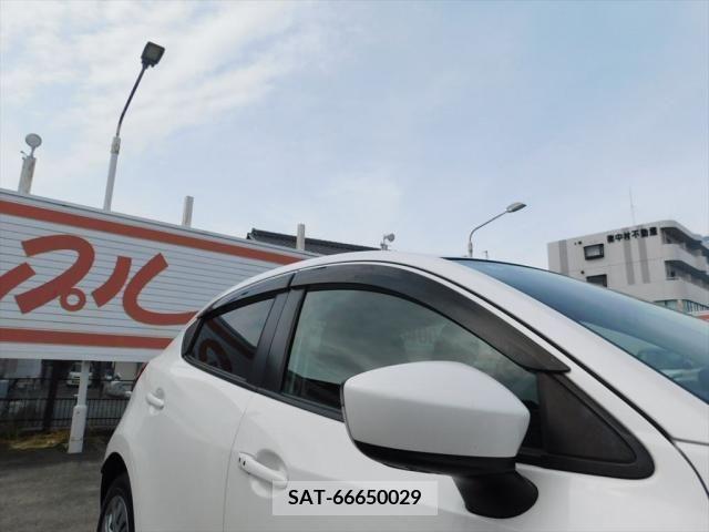 Mazda DEMIO 2015-04 268004-15
