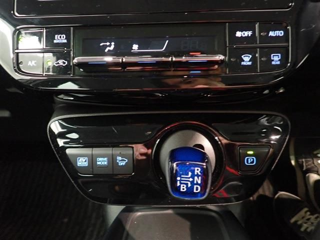 Toyota PRIUS 2019-10 13391-17