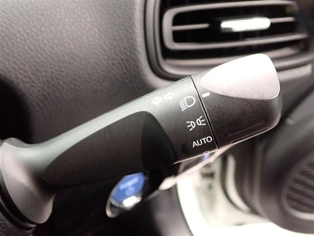 Toyota PRIUS 2019-10 13391-23